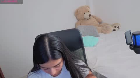 Juli C online show from April 23, 2026, 2:02 am