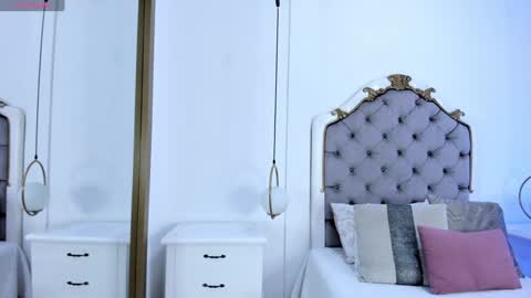 Snapshot of valerith_vega chatting on December 18, 2024, 11:45 am   online show from December 18, 2024, 11:45 am