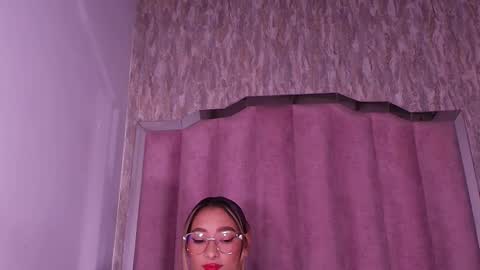 Valeryn online show from October 11, 2025, 3:17 am