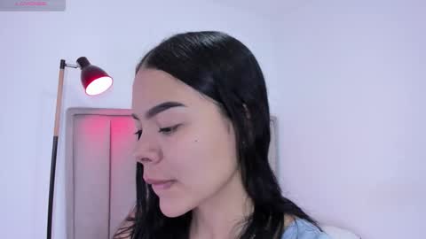 Cris  online show from January 18, 2026, 3:38 pm