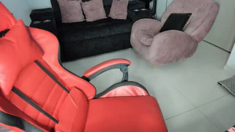 Valery adams1 online show from March 6, 2025, 4:30 am