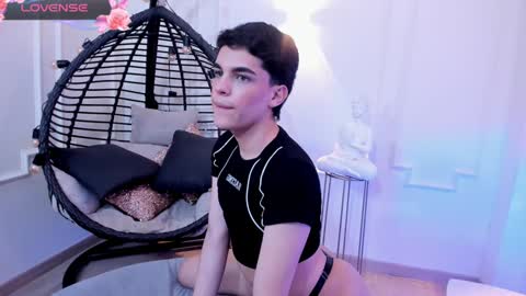 Thomy online show from December 2, 2024, 11:18 pm