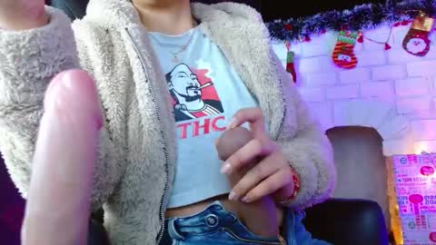 Snapshot of valery_meer_ chatting on December 24, 2024, 12:11 pm Valeria online show from December 24, 2024, 12:11 pm