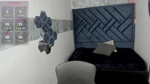 VALERY MORE online show from January 8, 2026, 2:08 pm