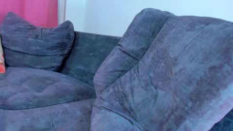 Elizabeth  online show from March 5, 2025, 12:59 am