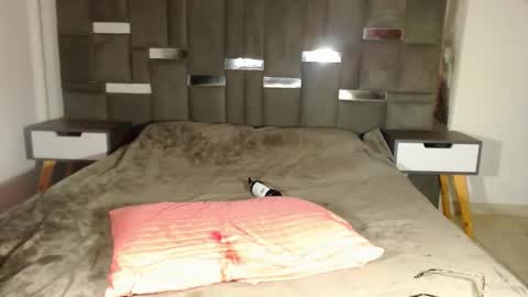 valerymistery_ online show from February 22, 2025, 9:23 am