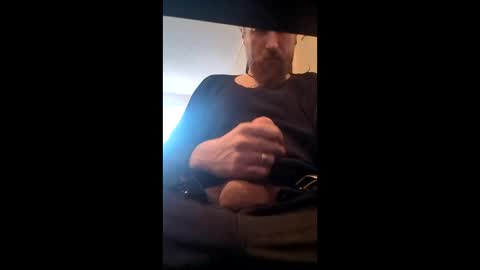 valikpantysniffer online show from February 25, 2026, 8:02 am