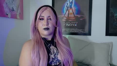 Valkiria moore  online show from May 21, 2026, 11:12 pm