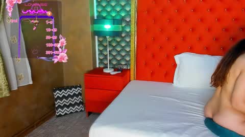 Valerie Val V online show from February 25, 2025, 6:36 am