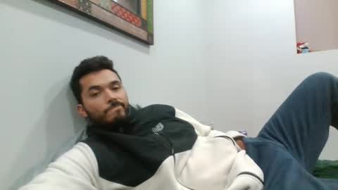 valleyboii69 online show from October 25, 2025, 6:21 am