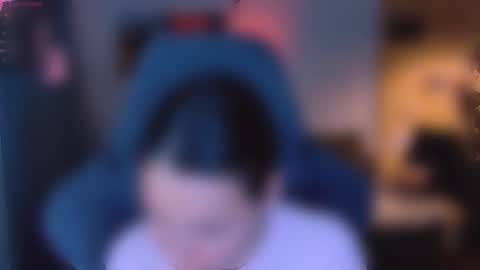 Little Devil online show from November 2, 2025, 6:54 pm