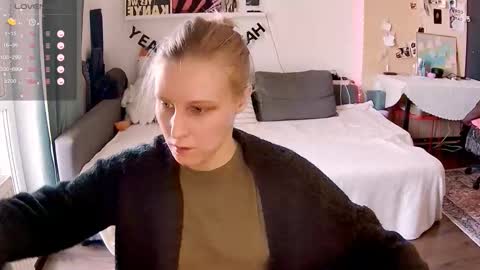 Little Devil online show from March 15, 2026, 11:49 am