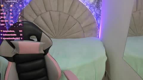 Snapshot of valuh_blake chatting on February 17, 2025, 6:15 pm Valuh  online show from February 17, 2025, 6:15 pm