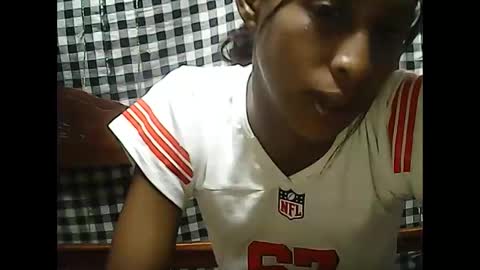 valysexyhot online show from April 17, 2026, 6:44 pm