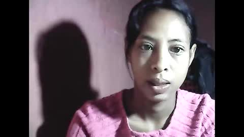 valysexyhot online show from April 24, 2026, 2:47 am