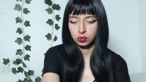 vamp online show from March 31, 2026, 4:57 am