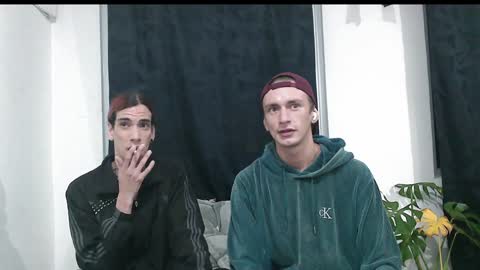 Vamp Noah and Dan online show from December 23, 2024, 1:51 am