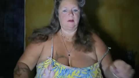 Snapshot of vampwoman chatting on May 28, 2026, 5:16 am vampwoman online show from May 28, 2026, 5:16 am
