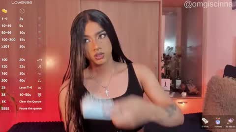 Cinnamon  online show from February 15, 2026, 12:25 pm