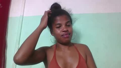 vanafiry online show from February 13, 2025, 3:24 pm