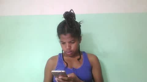 vanafiry online show from February 25, 2025, 3:52 am