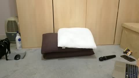 Snapshot of vanda26 chatting on February 1, 2025, 8:29 am Vanda online show from February 1, 2025, 8:29 am