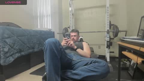 Vandal2021 online show from February 15, 2025, 11:47 pm