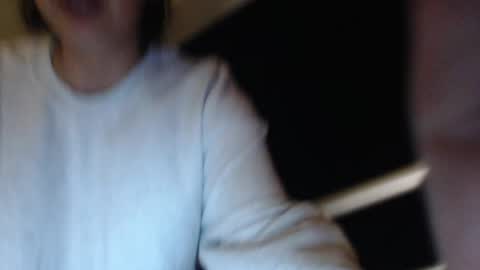 Snapshot of vandalovee chatting on February 26, 2025, 4:58 am Babi Alu online show from February 26, 2025, 4:58 am