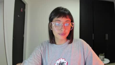 Snapshot of vandalovee chatting on October 11, 2025, 8:13 am Babi Alu online show from October 11, 2025, 8:13 am