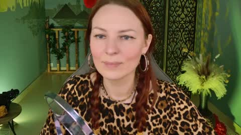 Snapshot of vandarossi chatting on December 19, 2024, 1:18 pm Vanda online show from December 19, 2024, 1:18 pm