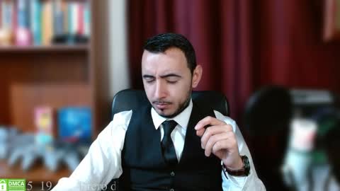 vanderheyl online show from February 20, 2025, 3:34 am