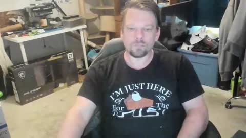 Snapshot of vandonh chatting on May 17, 2026, 6:26 pm vandonh online show from May 17, 2026, 6:26 pm