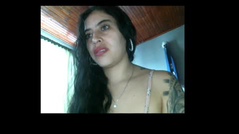 vane53542 online show from November 6, 2025, 5:58 pm