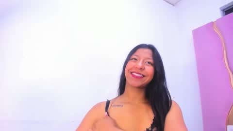 Vane online show from November 18, 2025, 9:08 pm