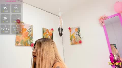 Snapshot of vanes_hontter chatting on June 2, 2026, 3:25 pm vanes_hontter online show from June 2, 2026, 3:25 pm