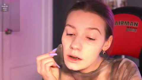 Snapshot of vanessa__lui chatting on March 3, 2026, 10:54 am Vanessa online show from March 3, 2026, 10:54 am