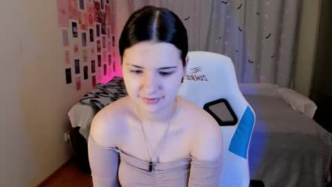 Vanessa online show from February 19, 2025, 8:52 pm