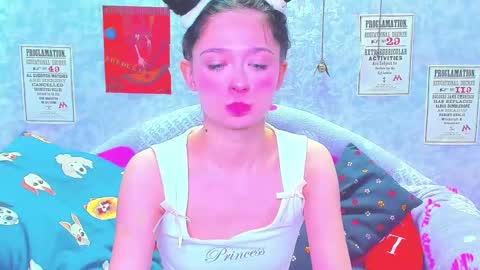 RUSSIAN BARBIE BABE online show from February 14, 2025, 1:23 am