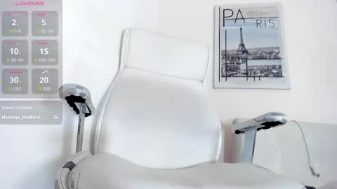 Vanessa online show from March 12, 2025, 6:33 pm