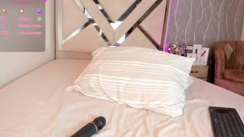 Snapshot of vanessa_guzman1 chatting on January 31, 2025, 3:44 pm online show from January 31, 2025, 3:44 pm
