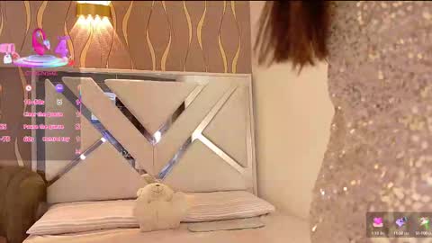 Snapshot of vanessa_guzman1 chatting on September 14, 2025, 1:21 pm online show from September 14, 2025, 1:21 pm