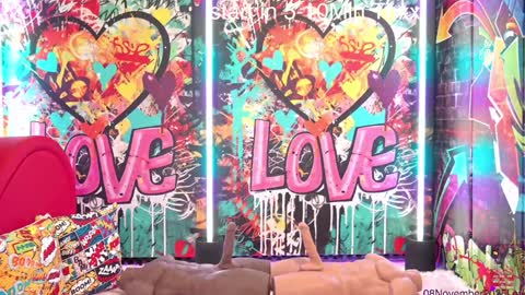  Vanessa  online show from November 8, 2025, 3:23 pm