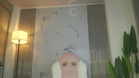 Snapshot of vanessa_novvoa chatting on November 6, 2025, 11:15 pm Vanessa Novvoa online show from November 6, 2025, 11:15 pm