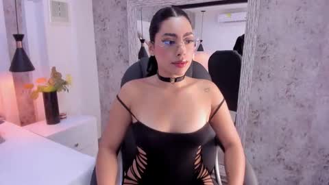 Vanessa  online show from January 15, 2026, 7:50 pm