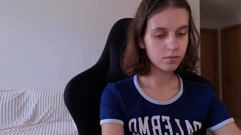 vanessa online show from December 4, 2024, 6:11 am