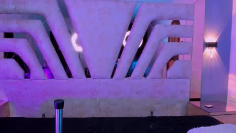 vanessaduval online show from February 3, 2026, 6:51 am