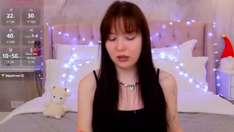 Vanessa online show from December 19, 2025, 3:08 pm