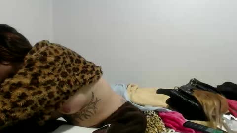 Catalina INSTA FOLLOW  online show from January 10, 2026, 5:37 pm