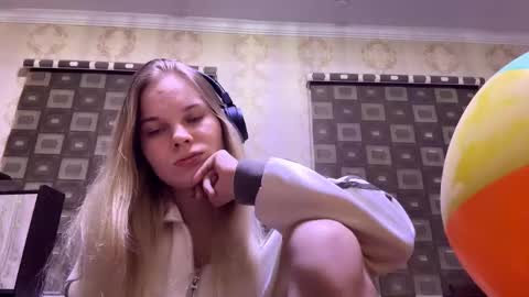 Saisa online show from November 14, 2025, 12:26 pm