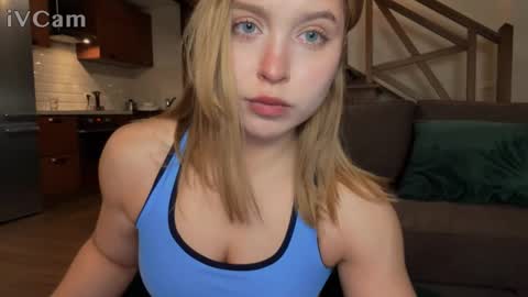 Vanilla online show from November 14, 2025, 1:21 pm